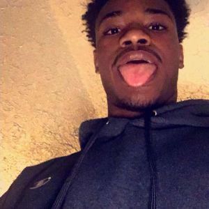 Meet your Posher, Halijah